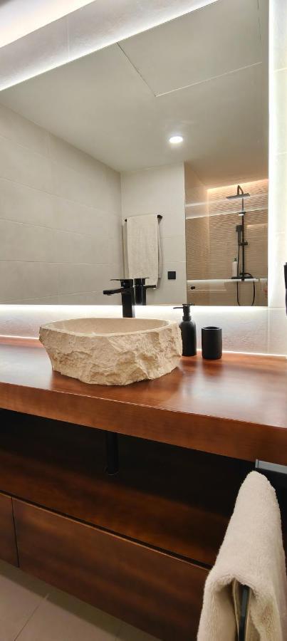 Suite Deluxe Gondomar 코르도바 외부 사진